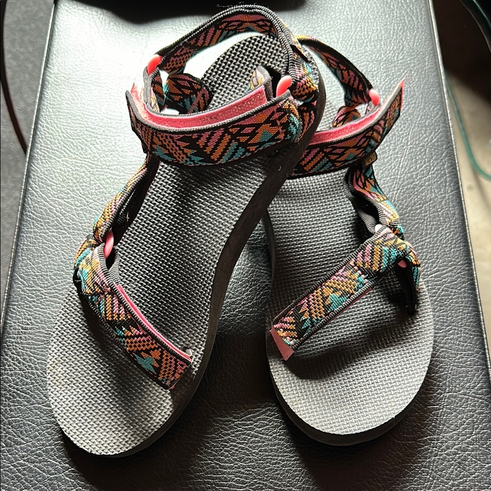 TEVA- Colorful Patterned Sandals